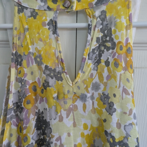 American Eagle Floral Sleeveless Top Size S - Picture 2 of 4